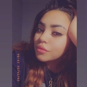 Meet your Posher, Elena